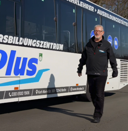 bus 8